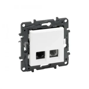 Сетевая розетка Legrand Информационная розетка одинарная, Niloe Step, 863156, RJ11+RJ45 Кат.6e UTP Белый